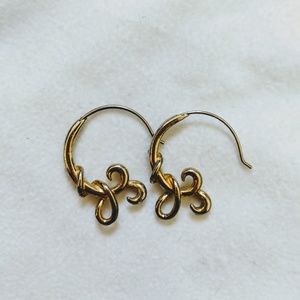 Vintage Gold Filligree Hoops